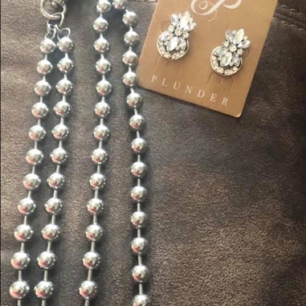 Plunder jewelry